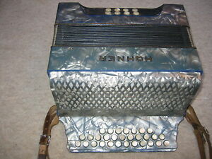 old hohner accordion value